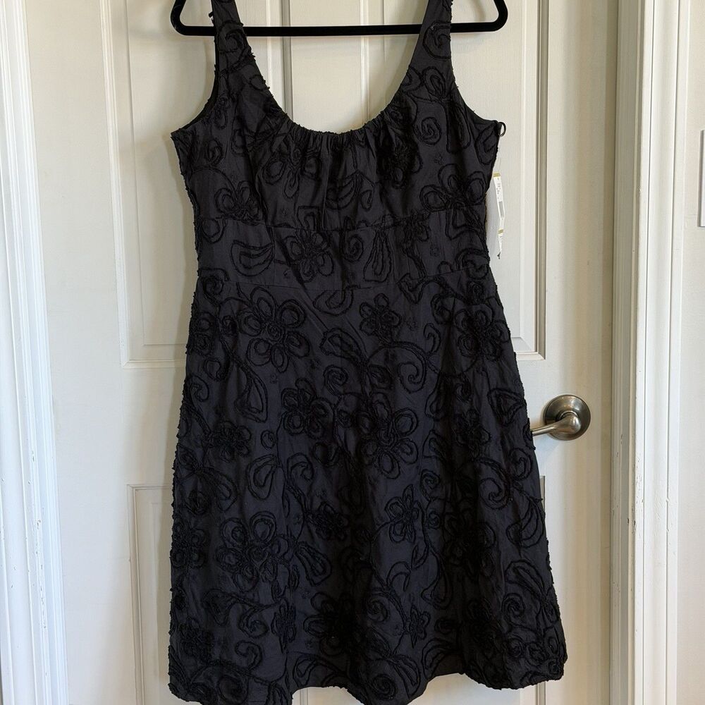 Evan-Picone Women’s Size 14 Black Scoop Neck A-Line Floral Embroidered Dress - Picture 3 of 12